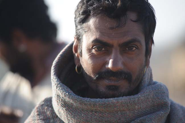 Nawazuddin Siddiqui, a de-glam star to play a debonair conman